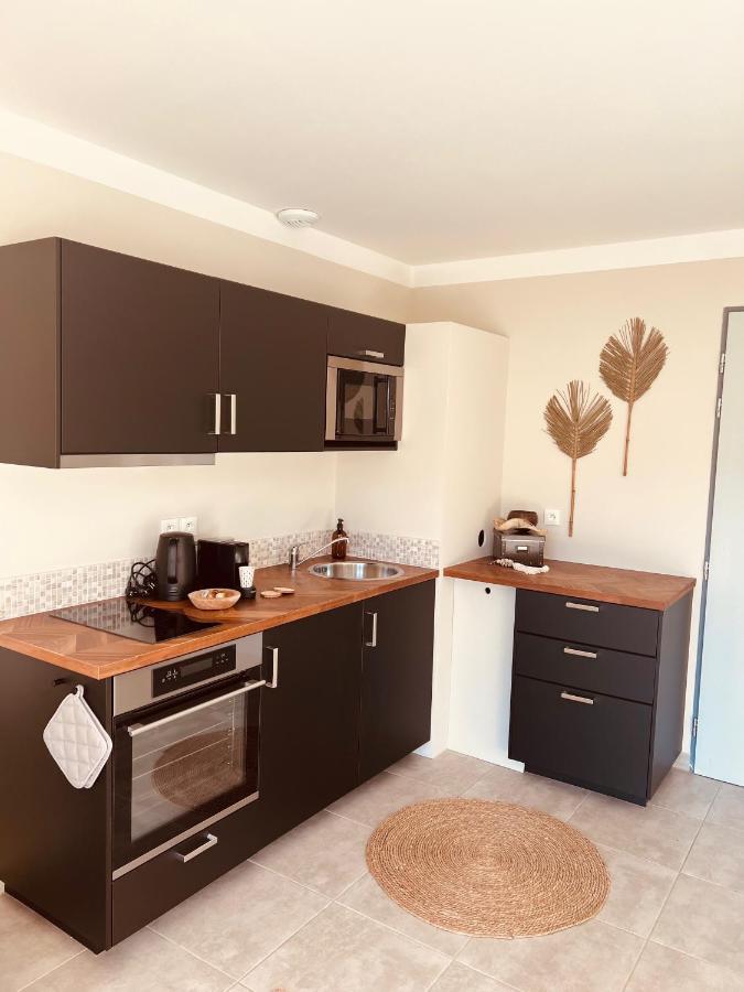 Casa Bukit Gites Pierrerue  エクステリア 写真